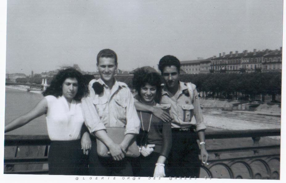 souvenir vacance scout.jpg